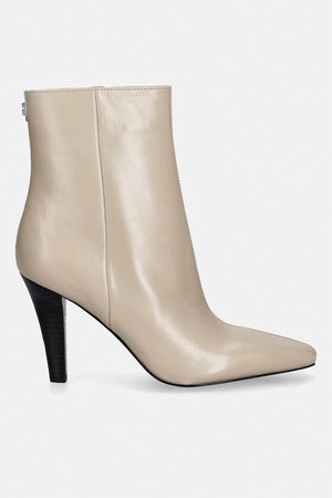 GUESS RAFFA