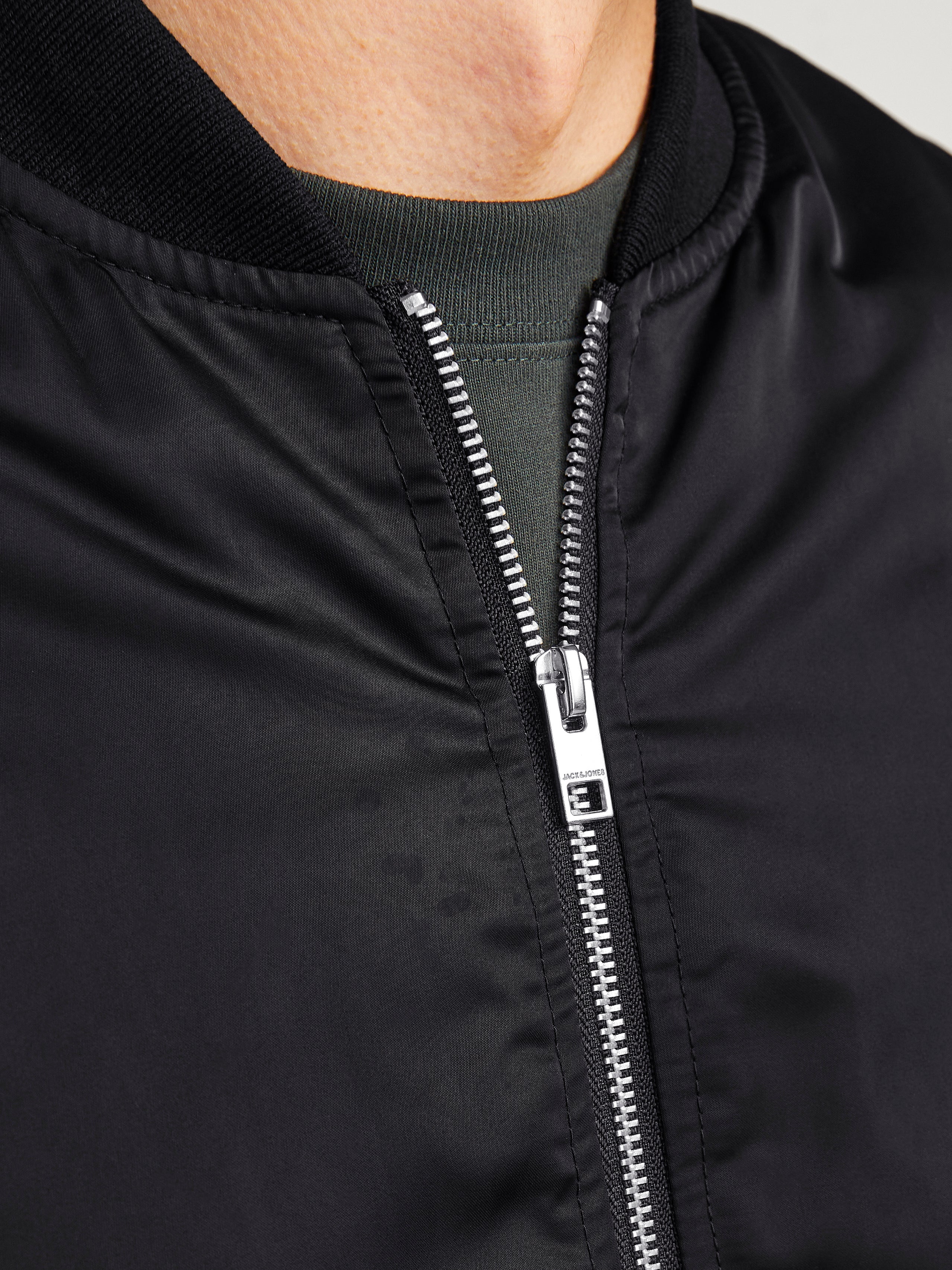 12256857/Black JACK AND JONES