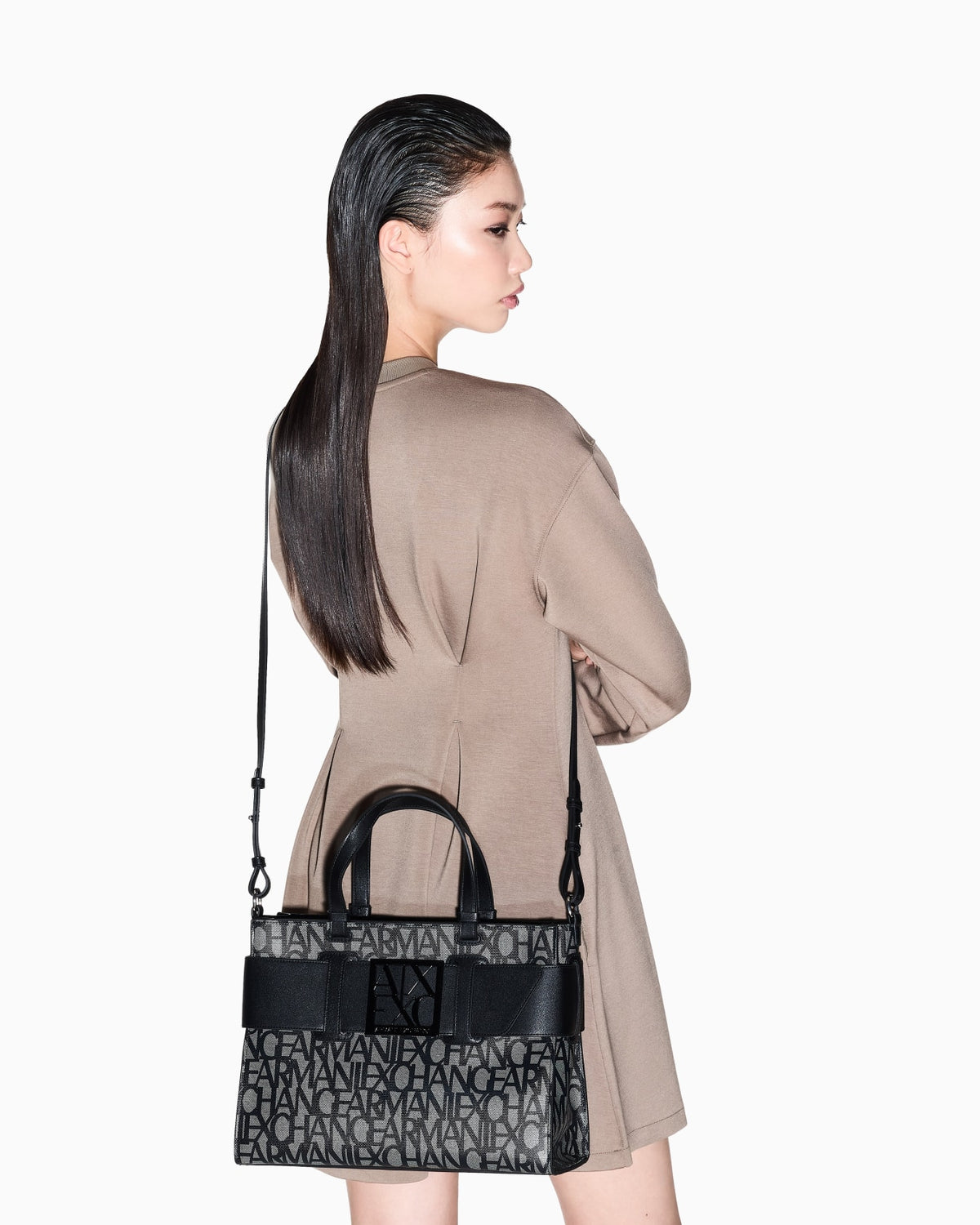 942689 3F742/00850 ARMANI EXCHANGE