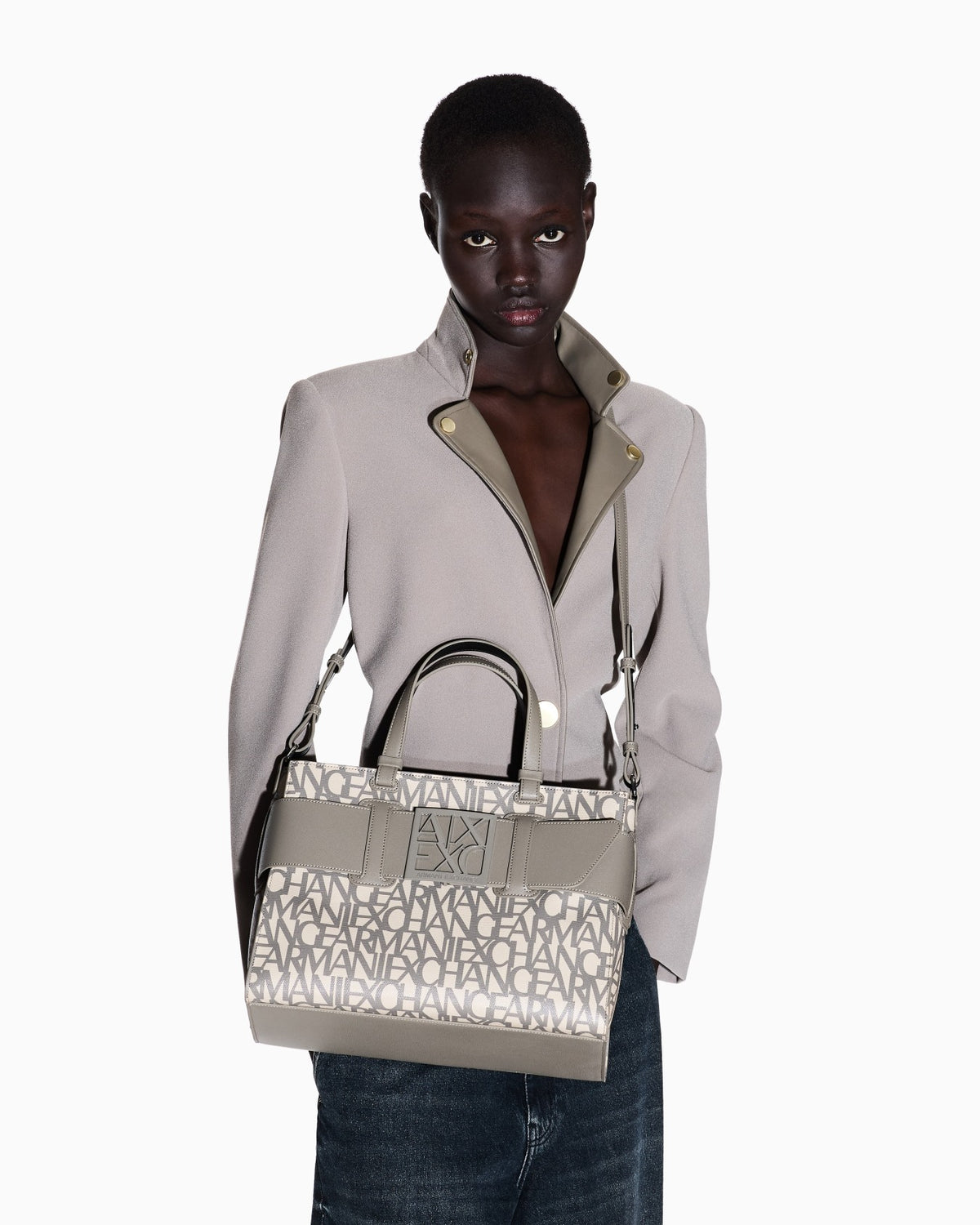 942689 3F742/M1014 ARMANI EXCHANGE