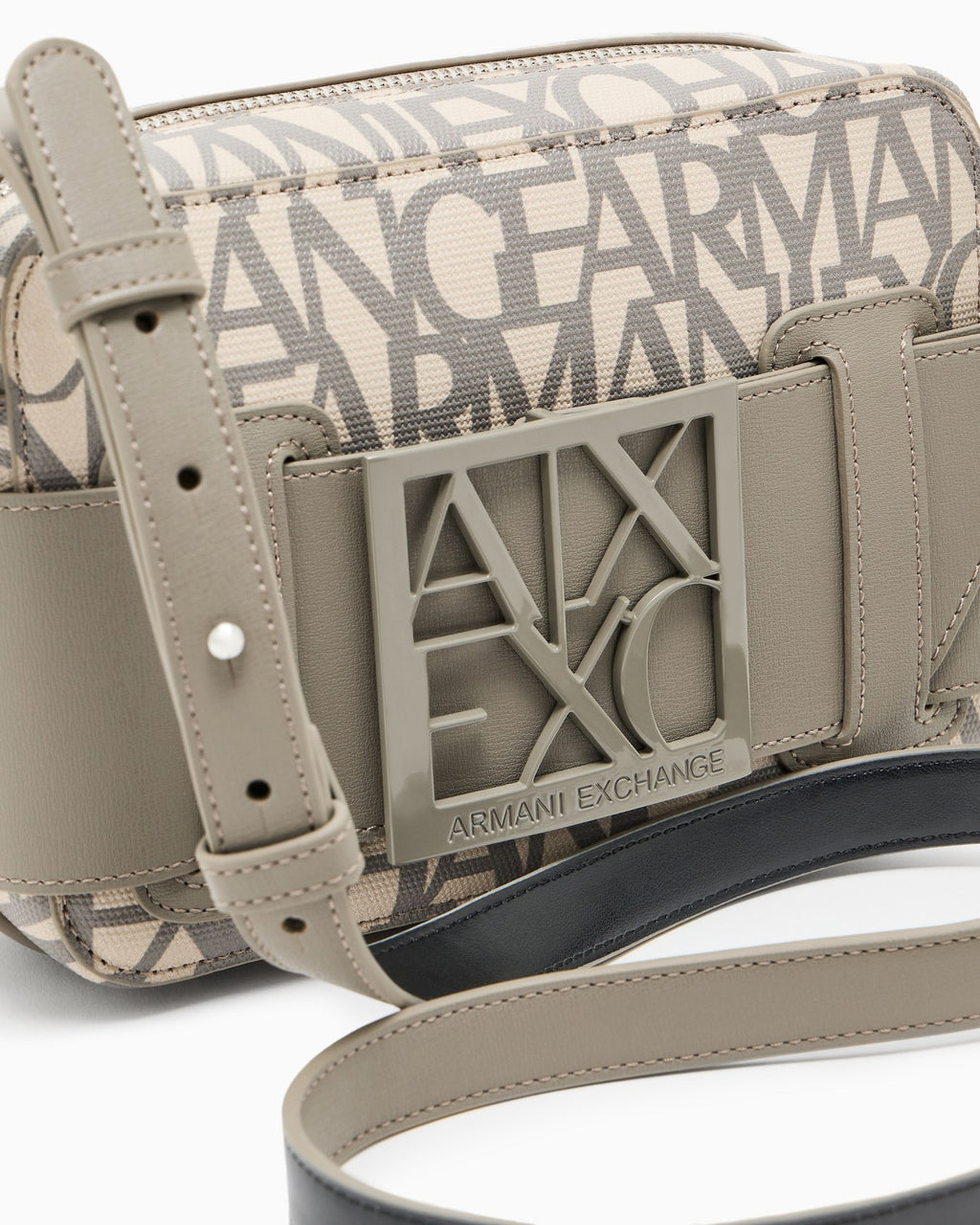 942699 3F742/M1014 ARMANI EXCHANGE