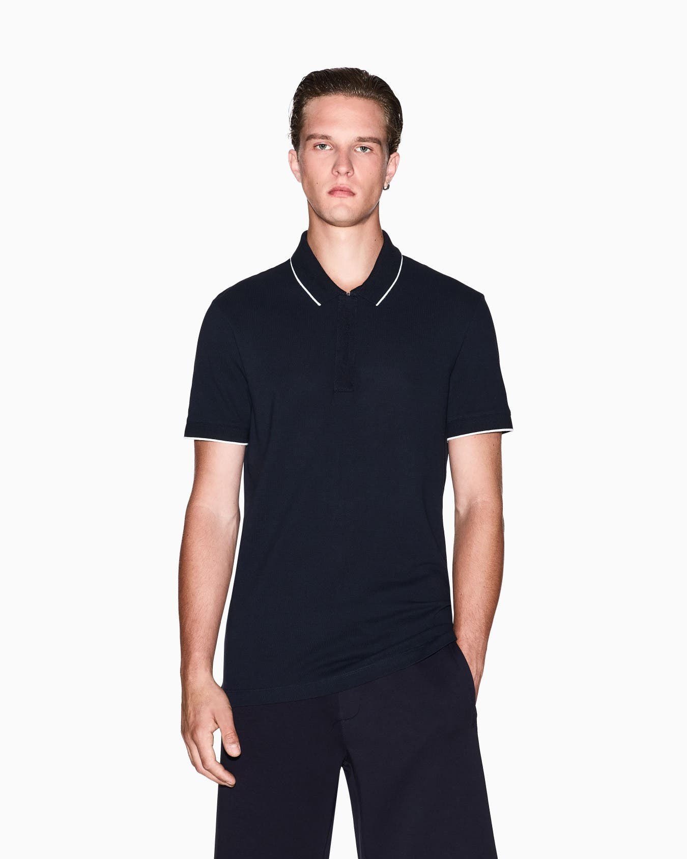 XM001285 AF10366/UB101 ARMANI EXCHANGE