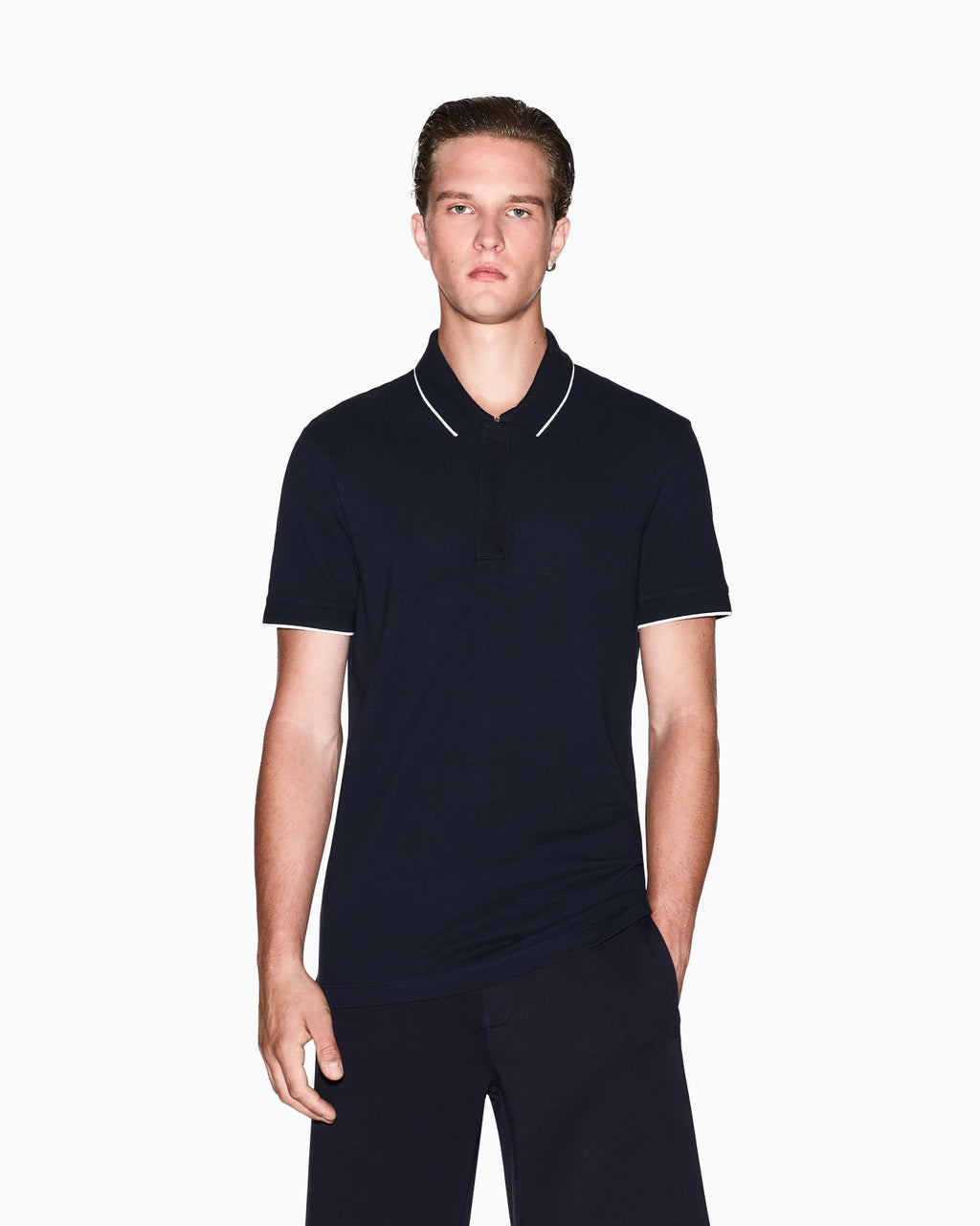 XM001285 AF10366/UB101 ARMANI EXCHANGE