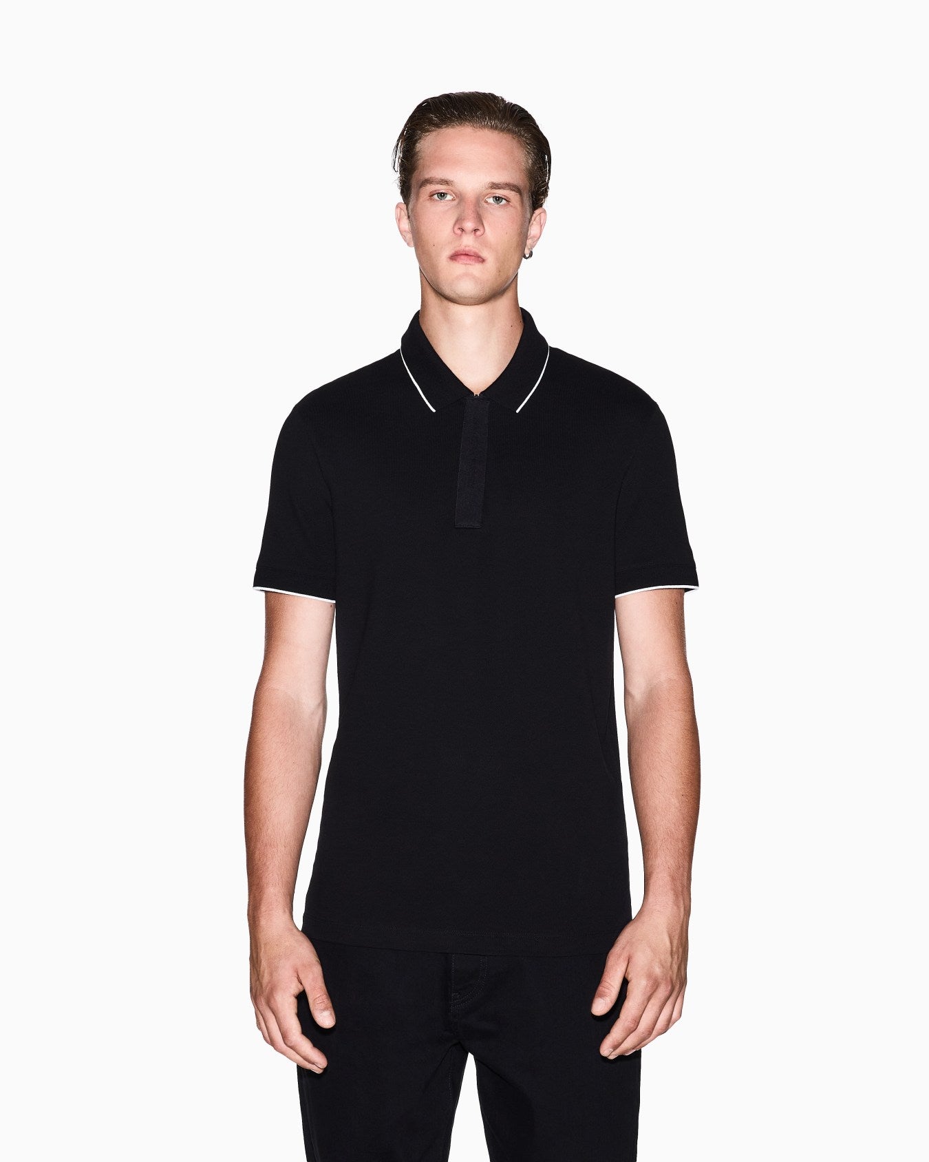 XM001285 AF10366/UC001 ARMANI EXCHANGE