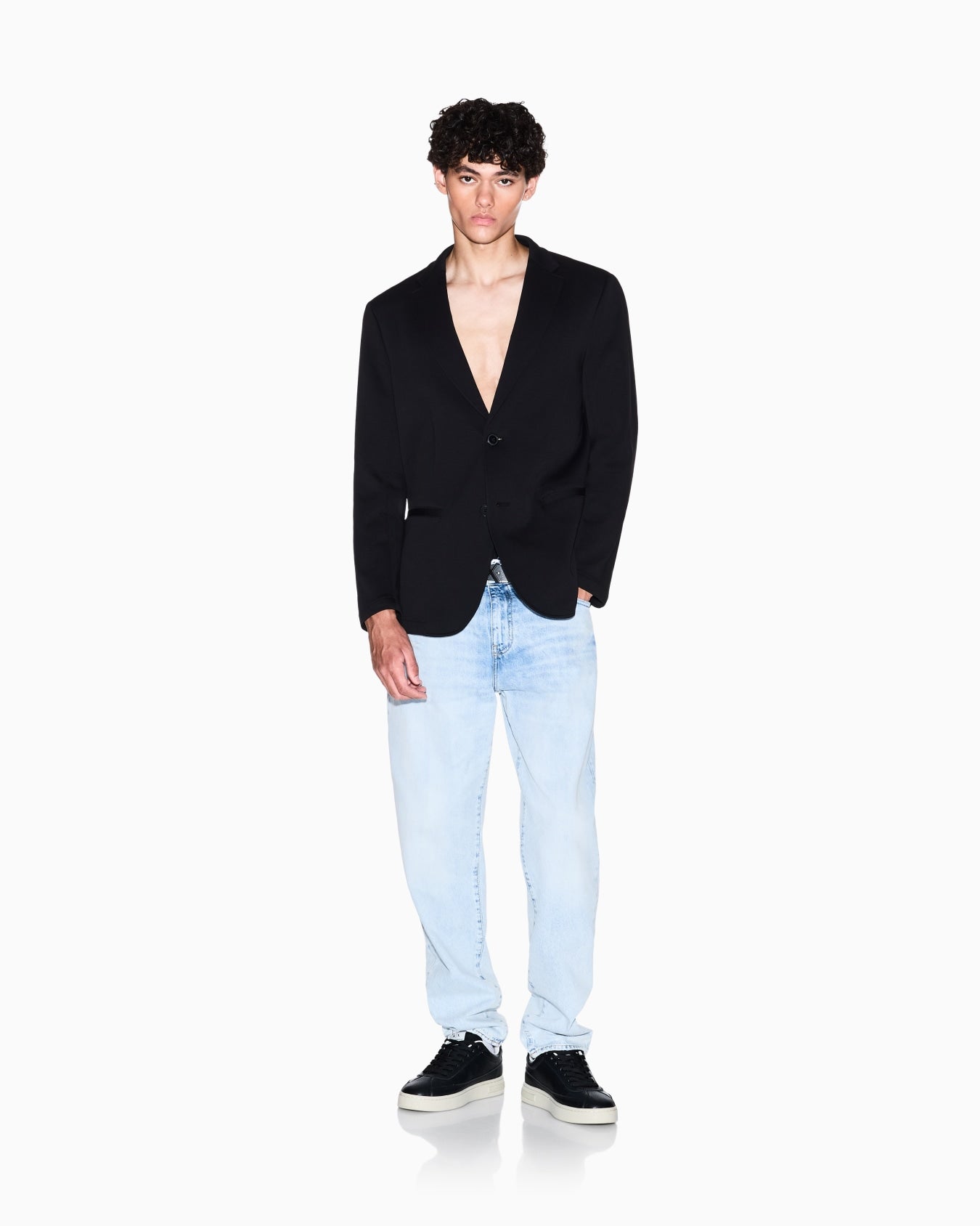 XM001303 AF10818/UC001 ARMANI EXCHANGE