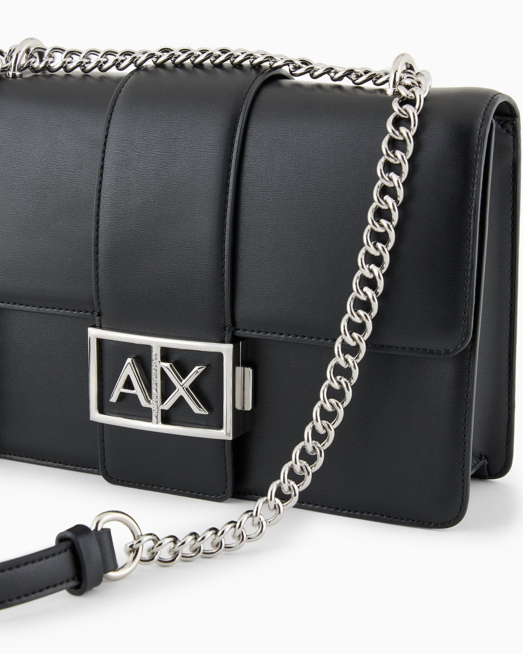 XW000070 AF12039/UC001 ARMANI EXCHANGE