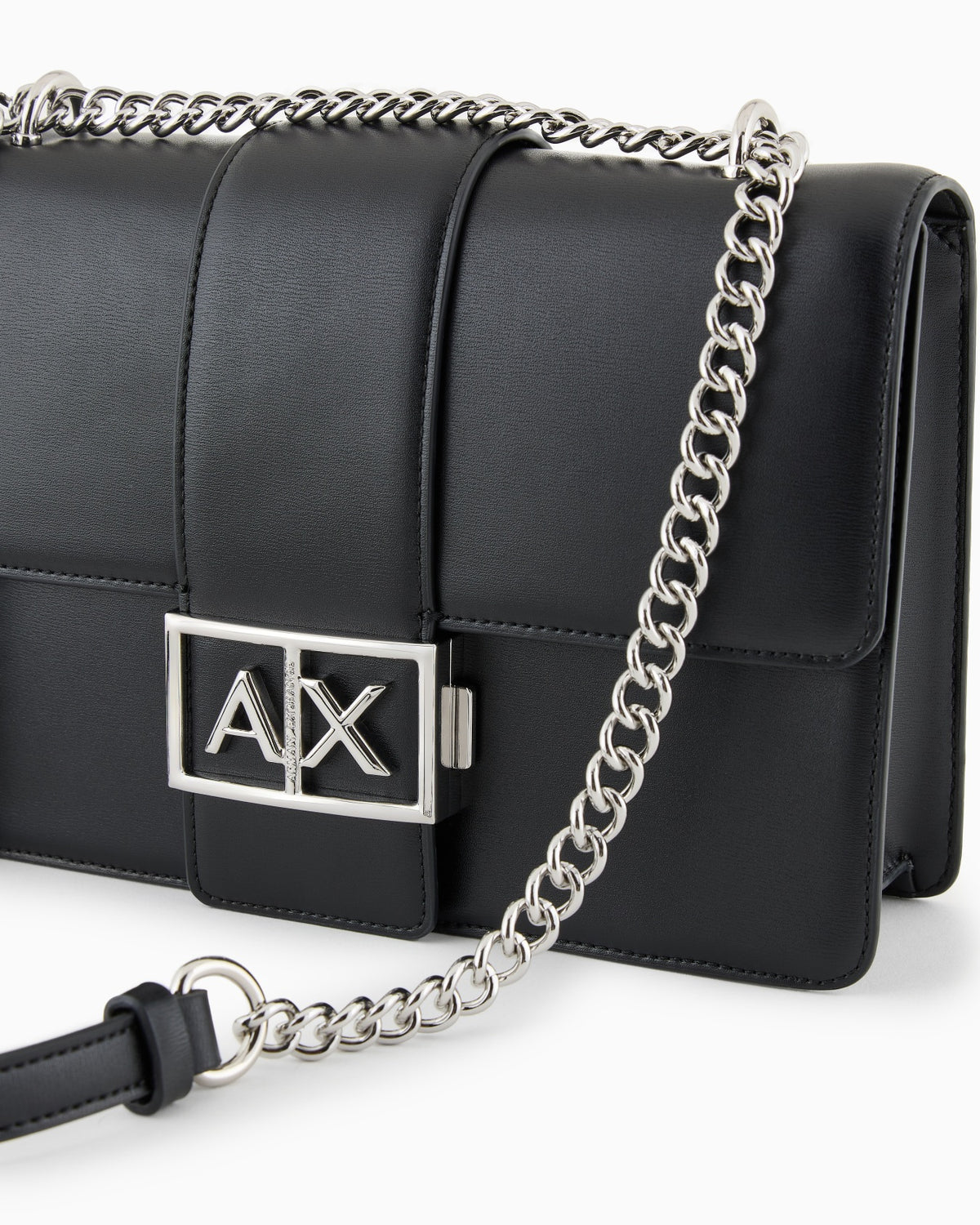 XW000070 AF12039/UC001 ARMANI EXCHANGE