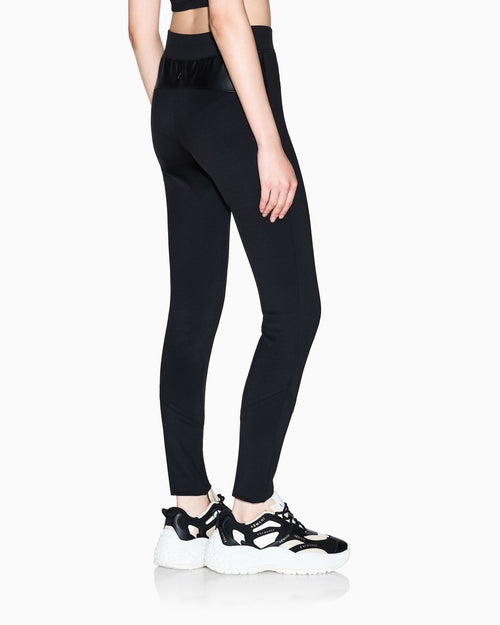 XW000754 AF16139/UC001 ARMANI EXCHANGE