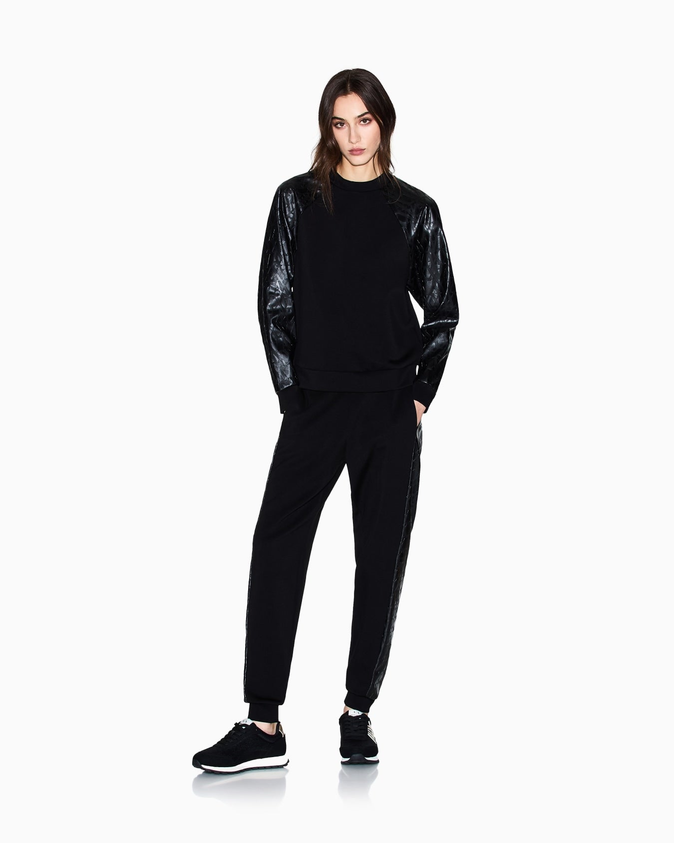 XW001292 AF16111/UC001 ARMANI EXCHANGE