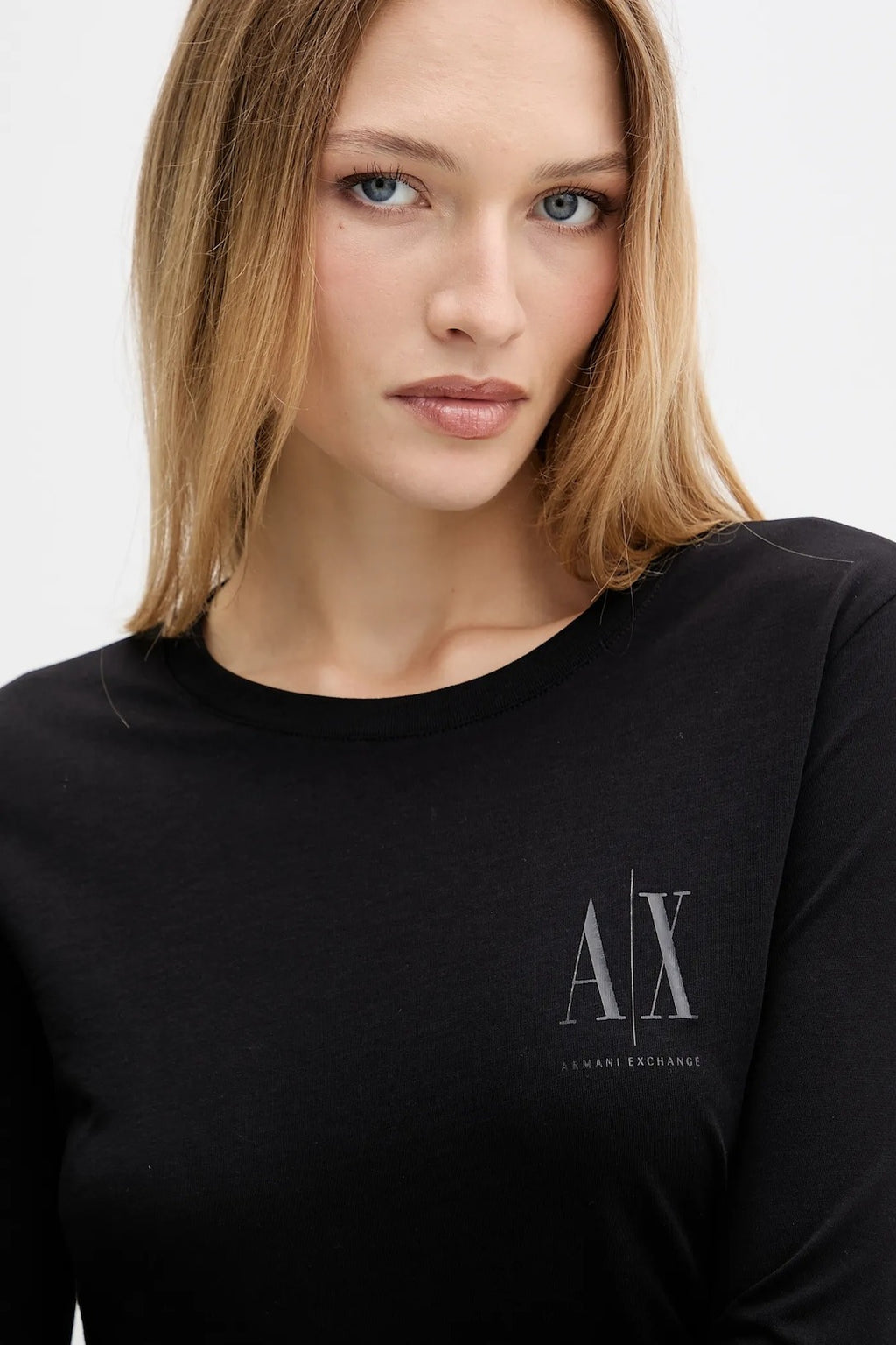 XW001450 AF10356/UC001 ARMANI EXCHANGE