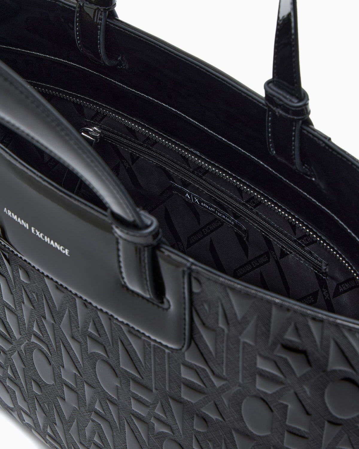 XW001481 AF17290/UC001 ARMANI EXCHANGE