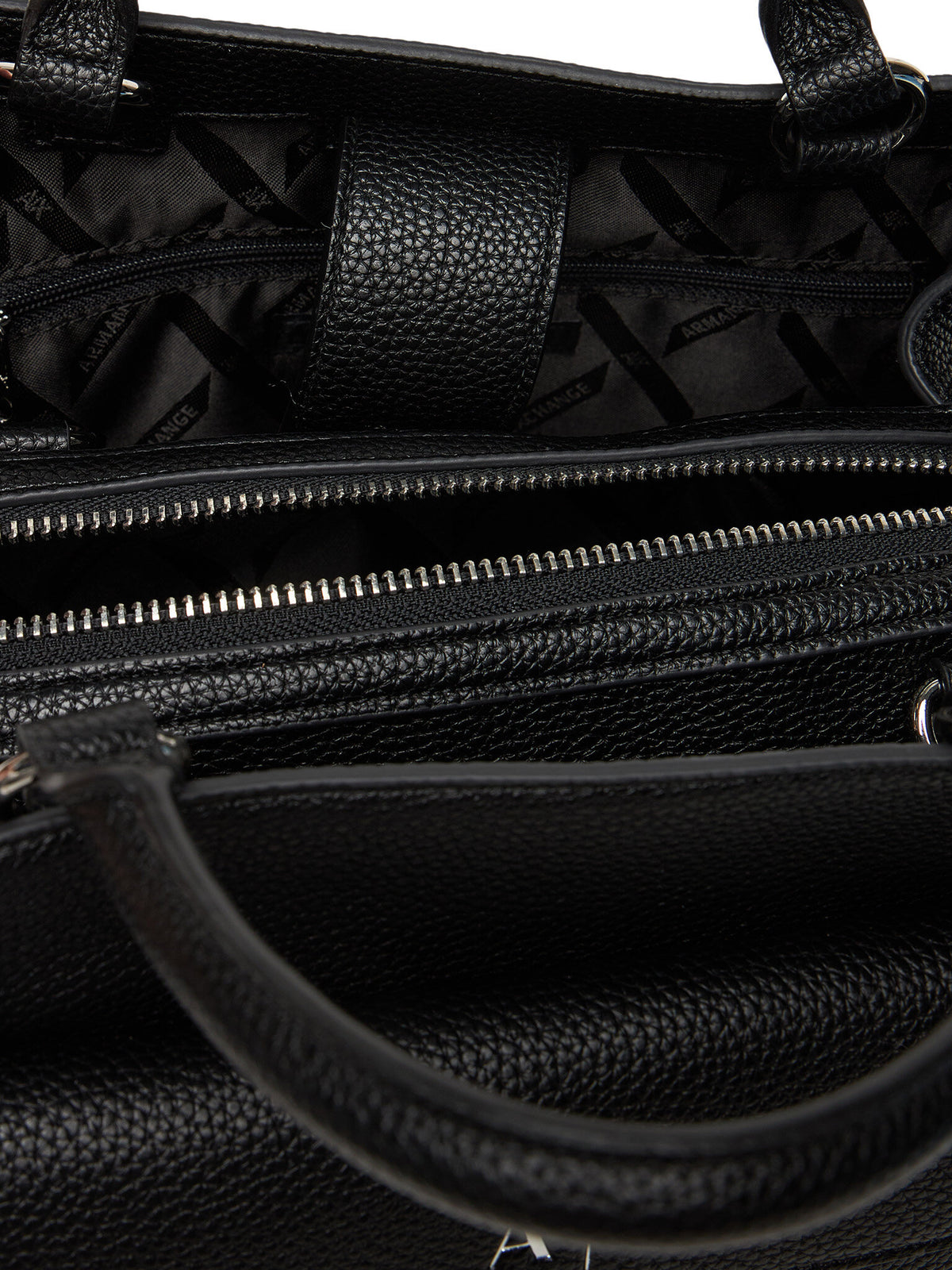 XW001545 AF17019/UC001 ARMANI EXCHANGE