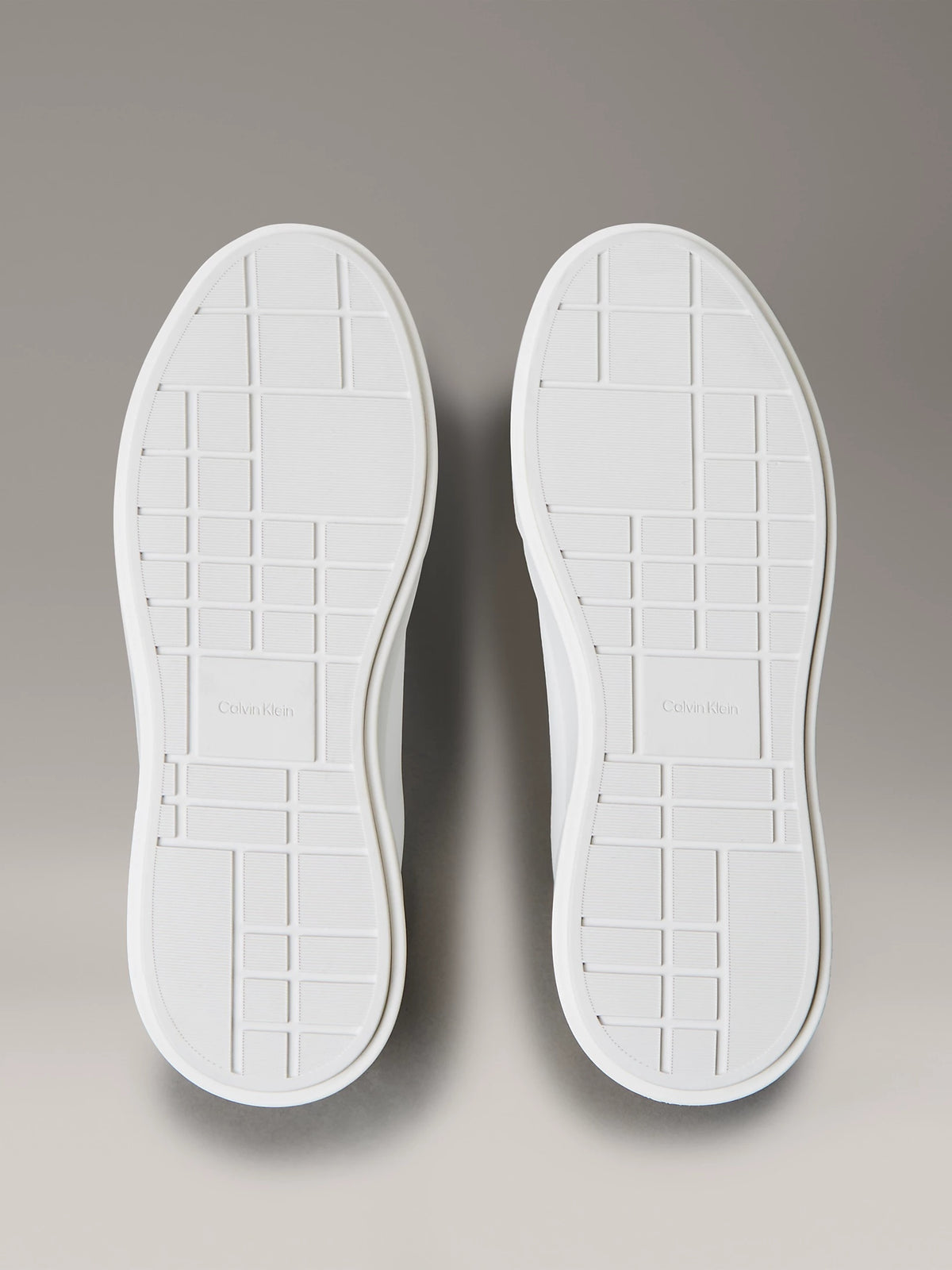YW0YW01947/0IC CALVIN KLEIN