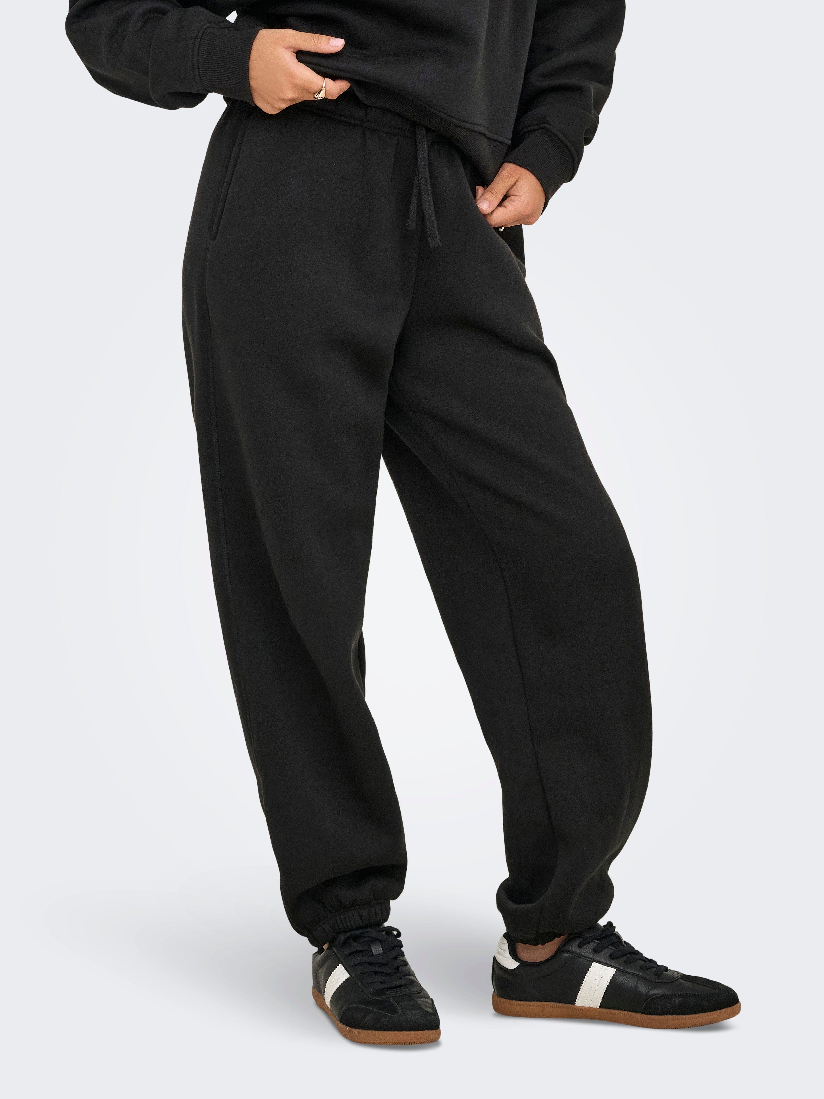 15357504/Black ONLY