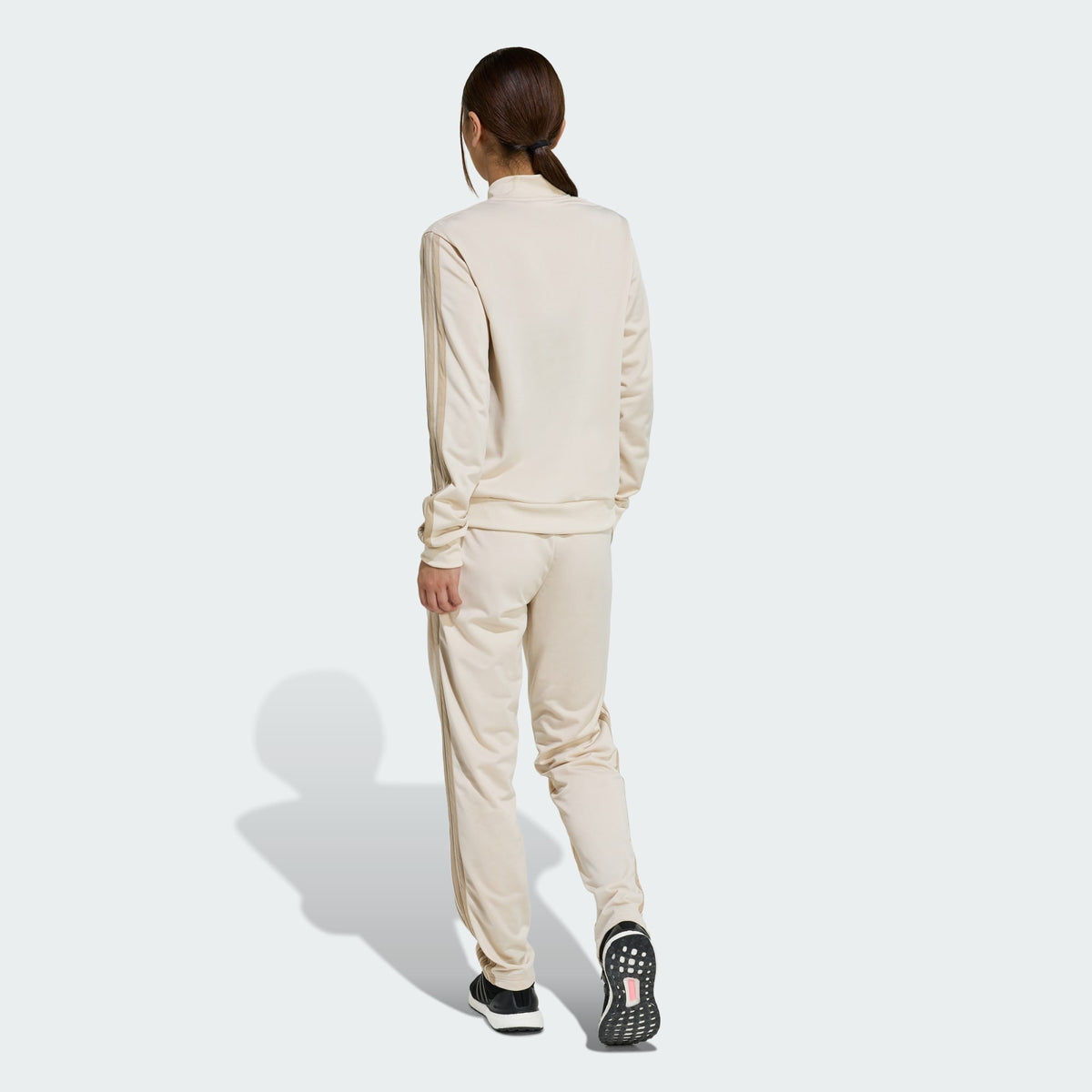 TRICOT 