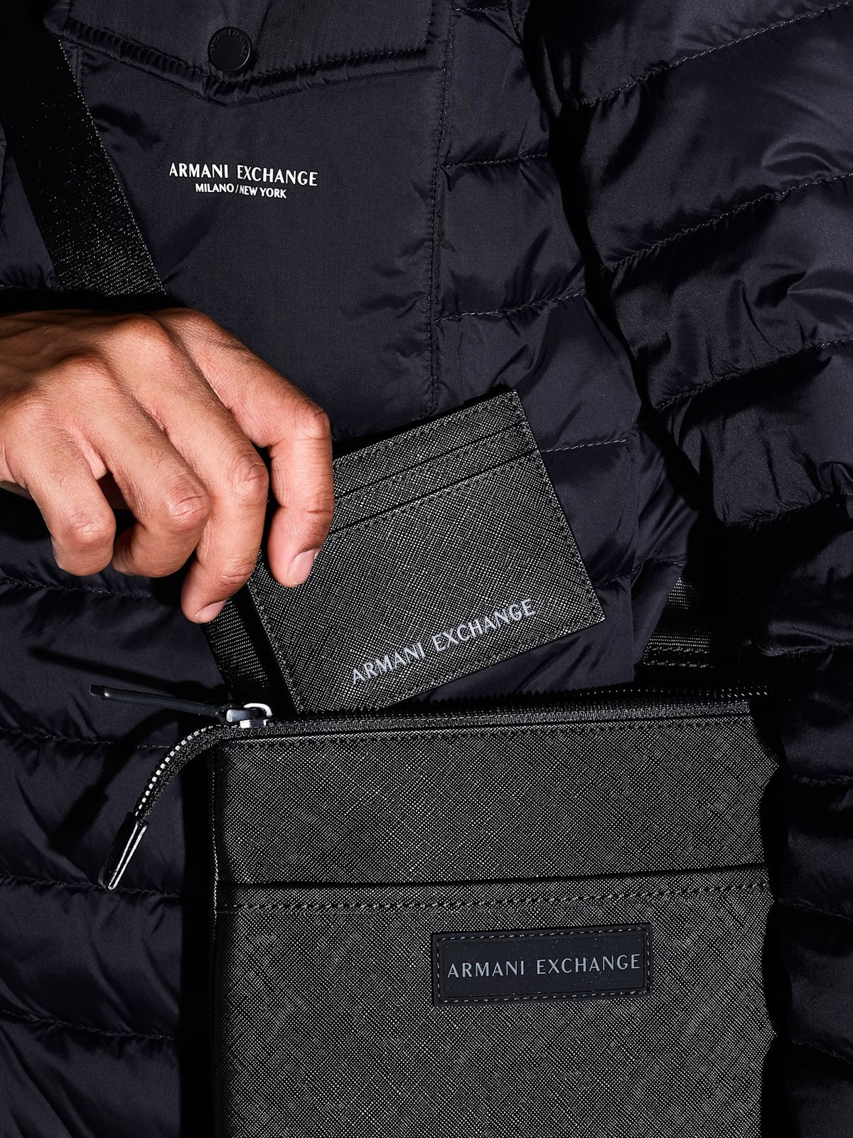 XM000169 AF26659/MC043 ARMANI EXCHANGE