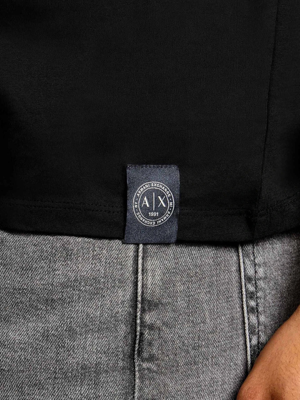 XM003087 AF10364/UC001 ARMANI EXCHANGE