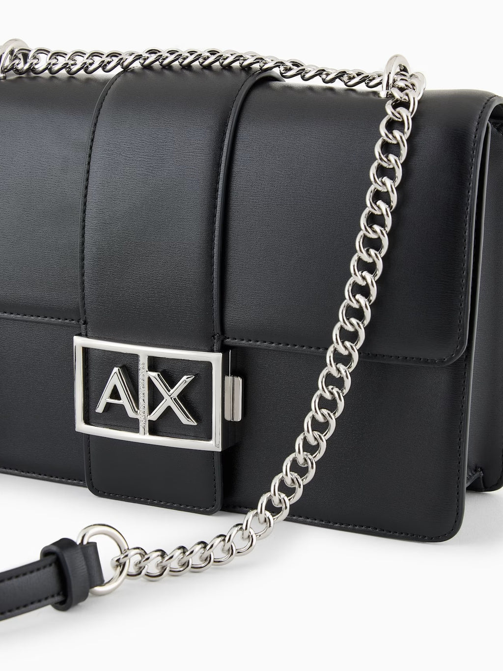 XW000070 AF12039/UC001 ARMANI EXCHANGE