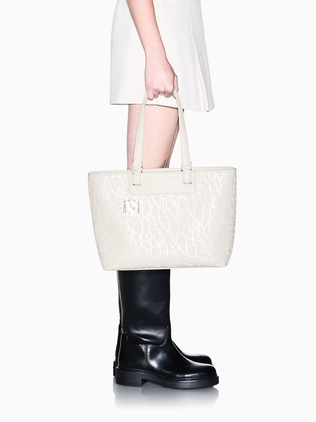 XW001481 AF15774/U6208 ARMANI EXCHANGE