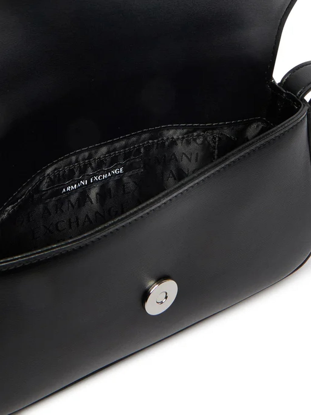 XW002567 AF12039/UC001 ARMANI EXCHANGE