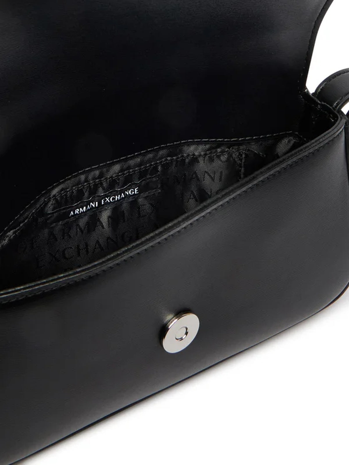 XW002567 AF12039/UC001 ARMANI EXCHANGE