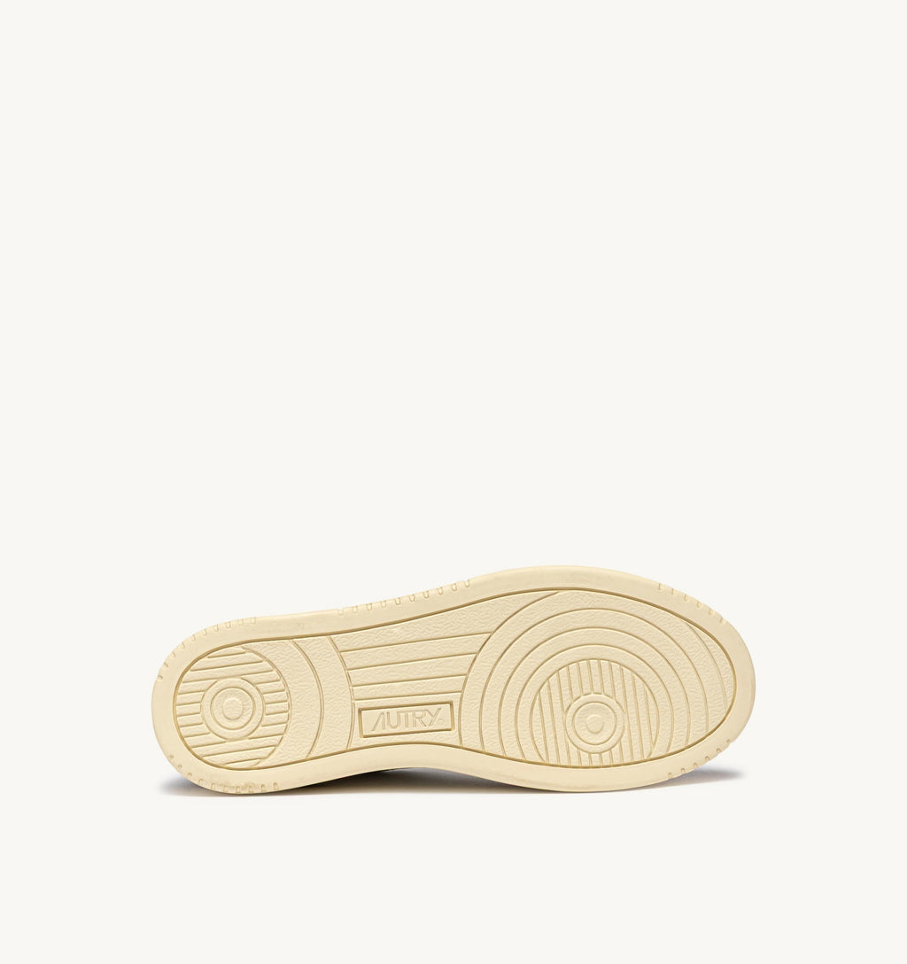 MEDALIST LOW SNEAKERS 