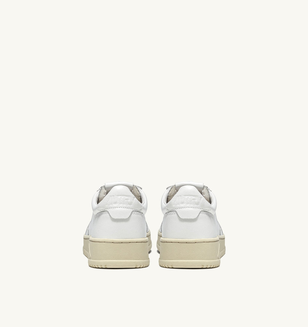Medalist low leather sneakers 