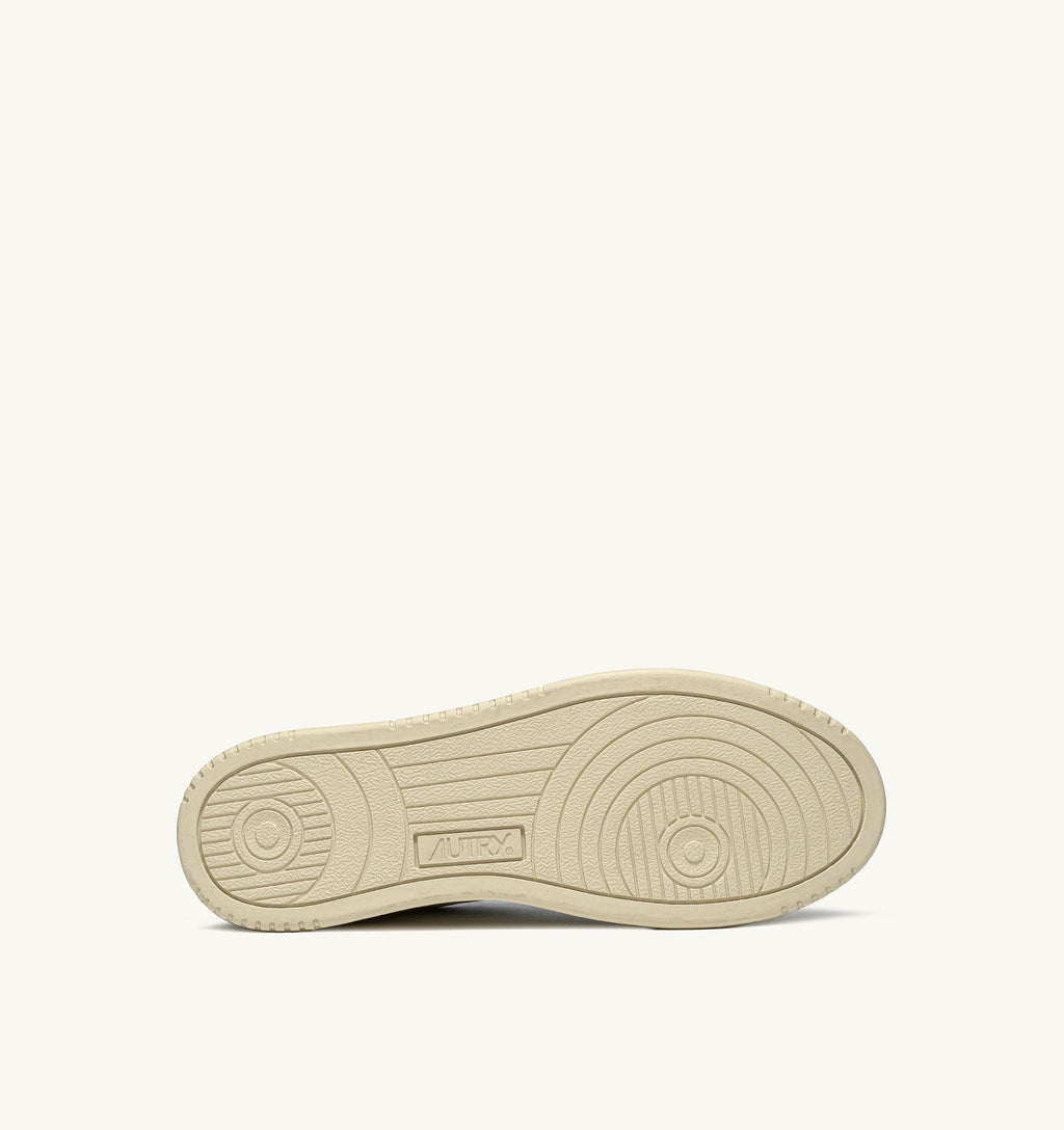 Medalist low top leather sneakers 