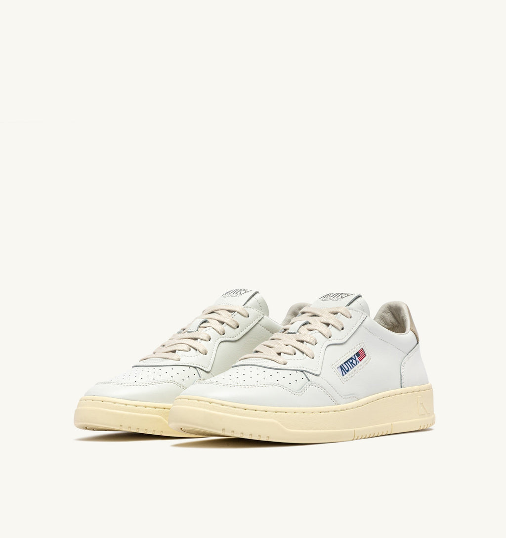 MEDALIST LOW SNEAKERS 