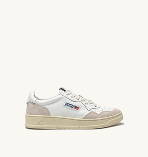 AUTRY Medalist low top leather sneakers