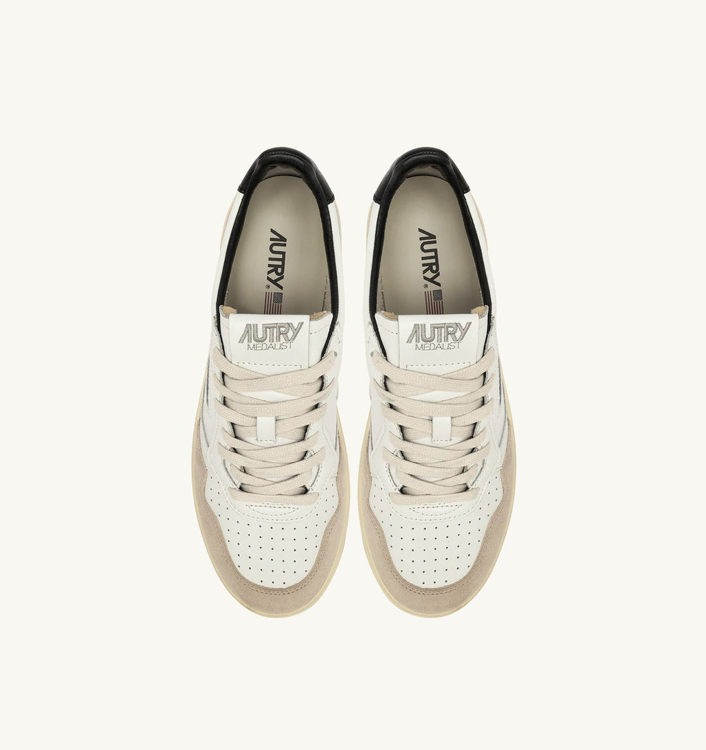 MEDALIST LOW SNEAKERS 