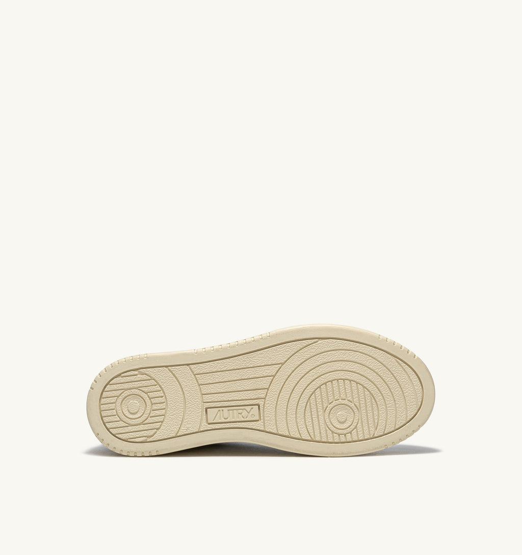 Medalist low top leather sneakers 