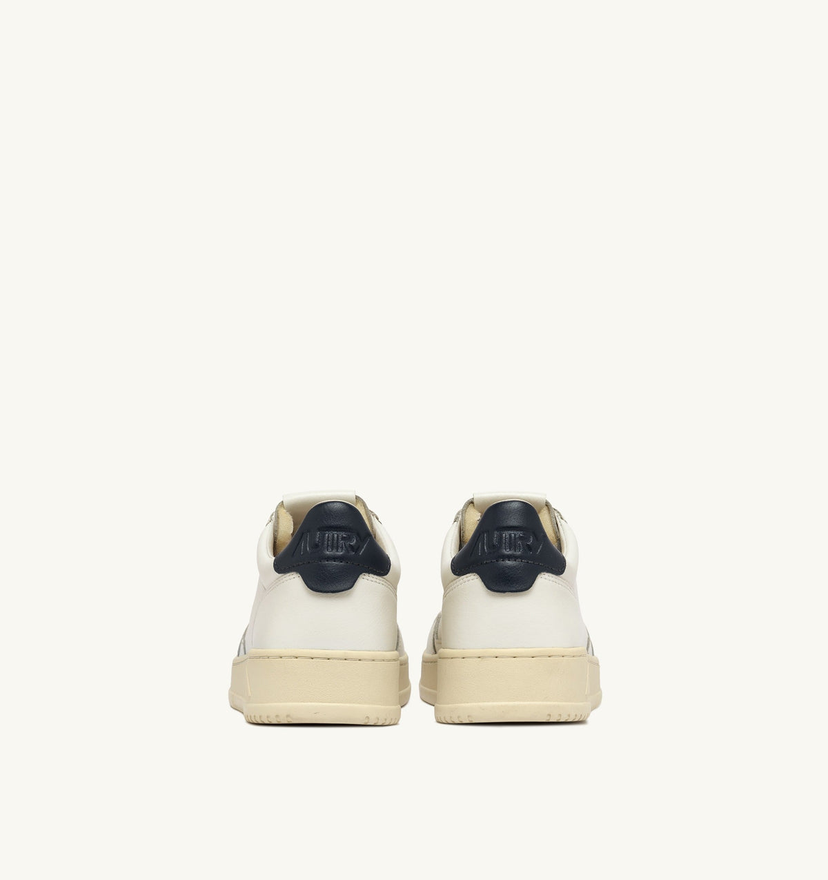 Medalist low top leather sneakers 