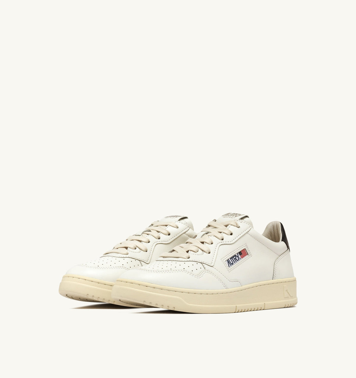 Medalist low top leather sneakers 