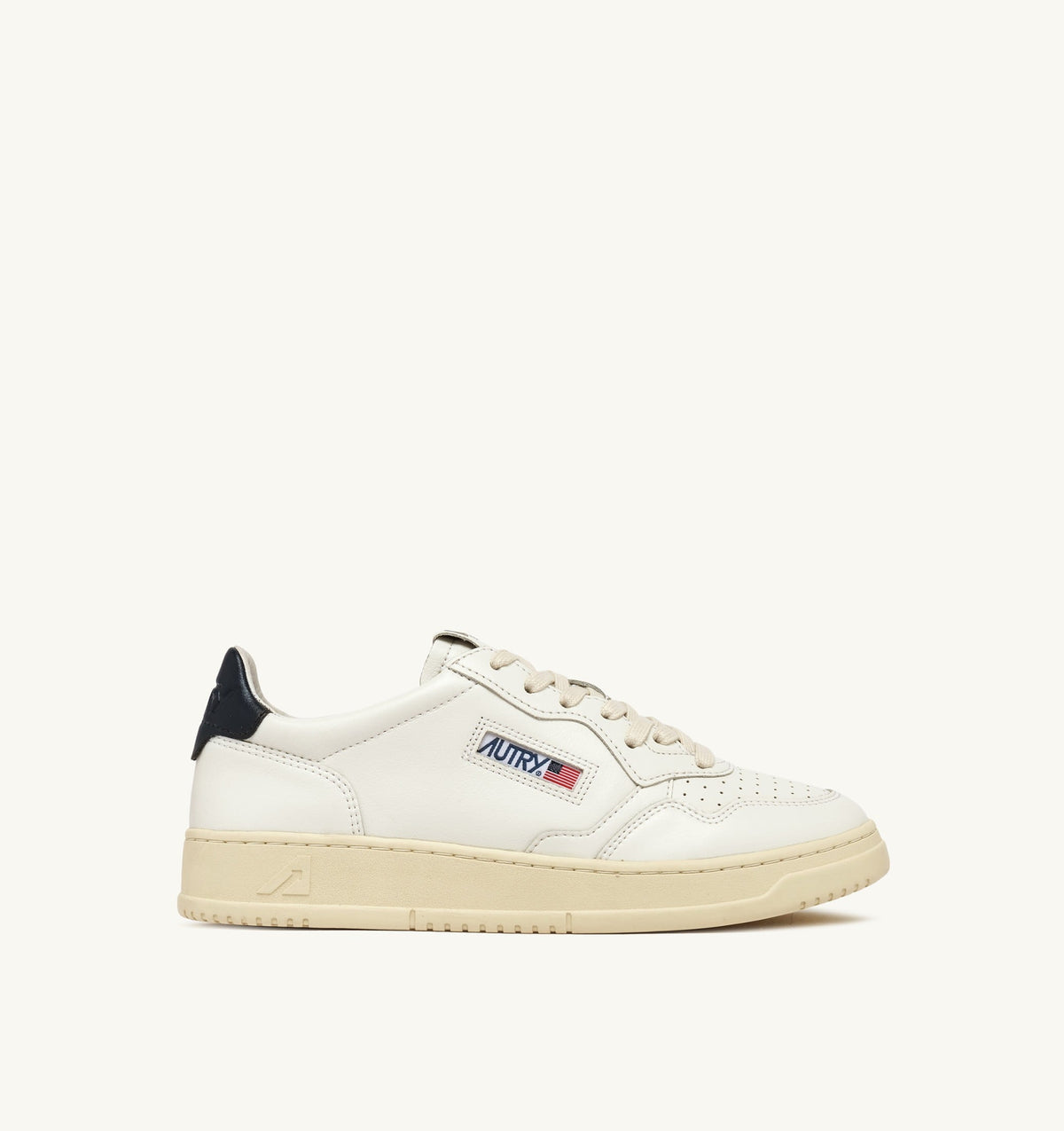 Medalist low top leather sneakers 