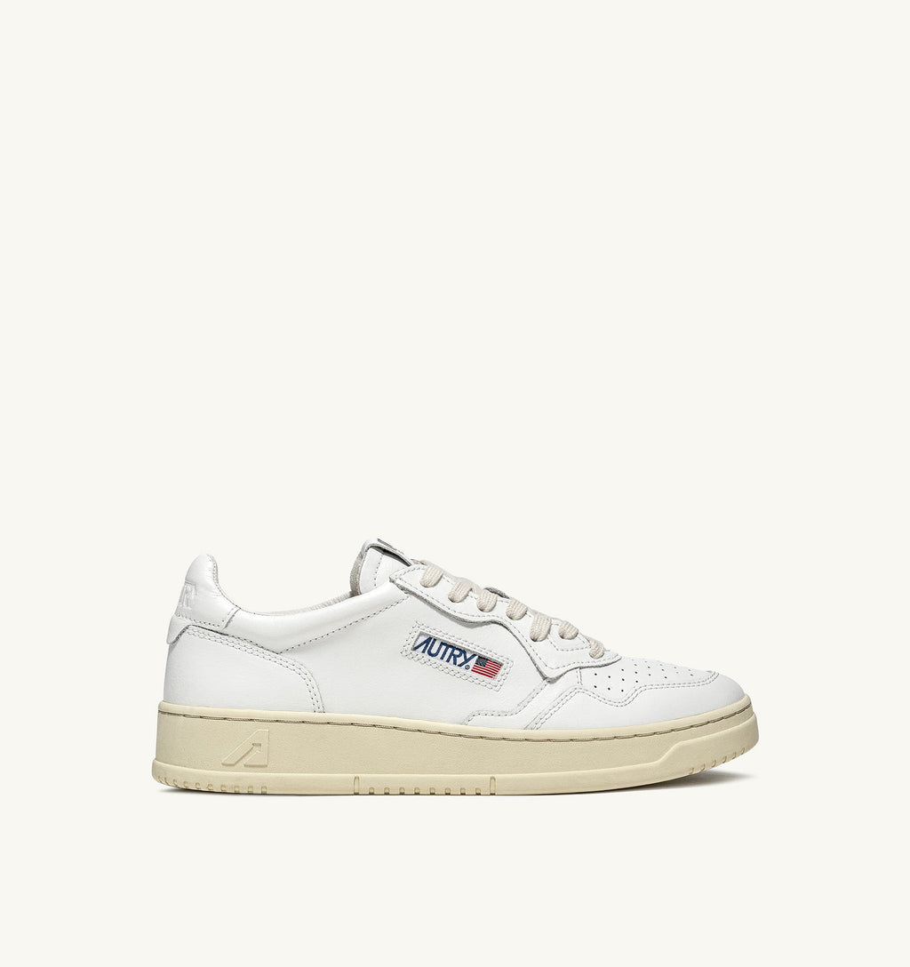 Medalist low top leather sneakers 