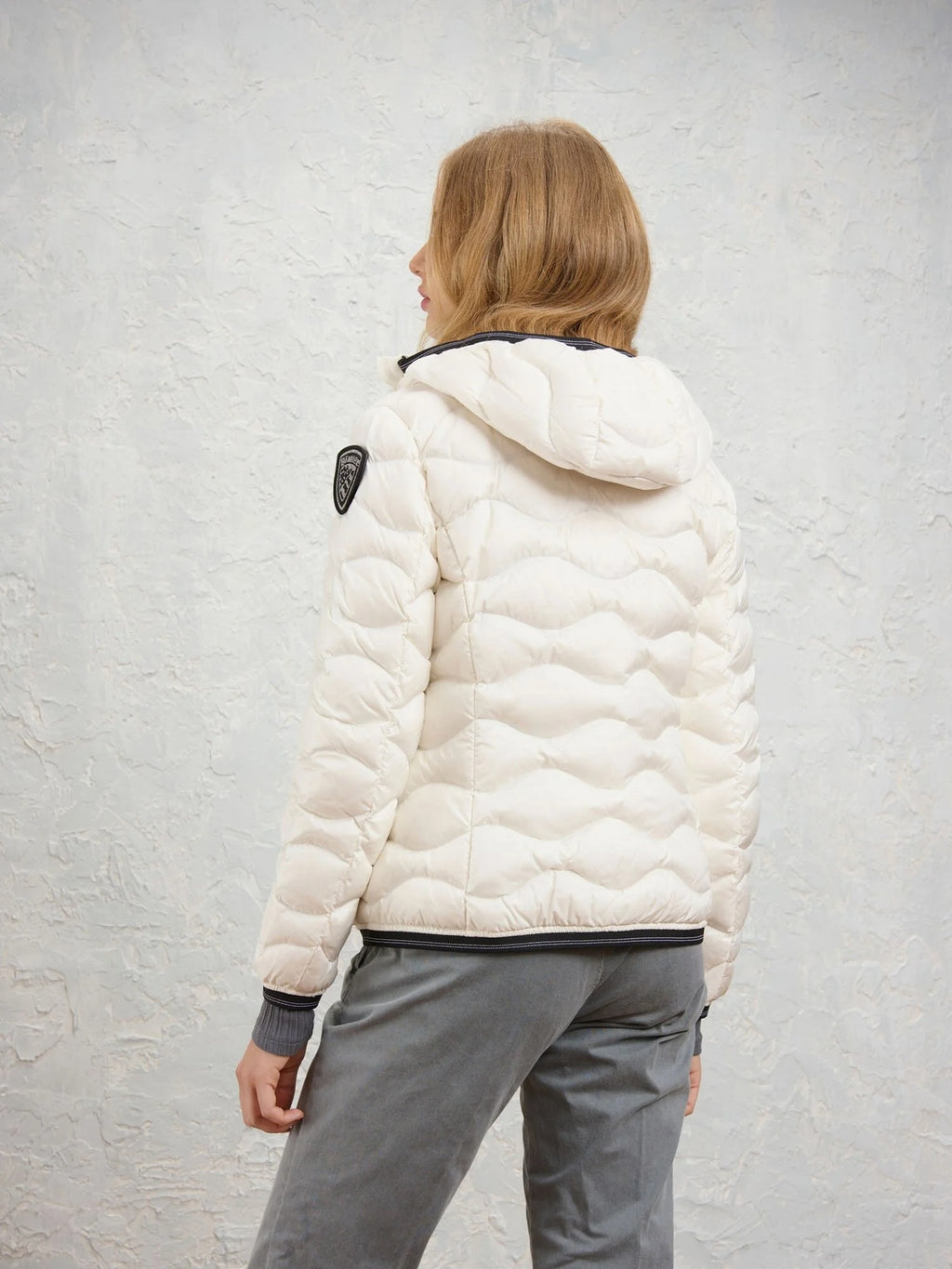 26WBLDC03033 006047/100BI BLAUER