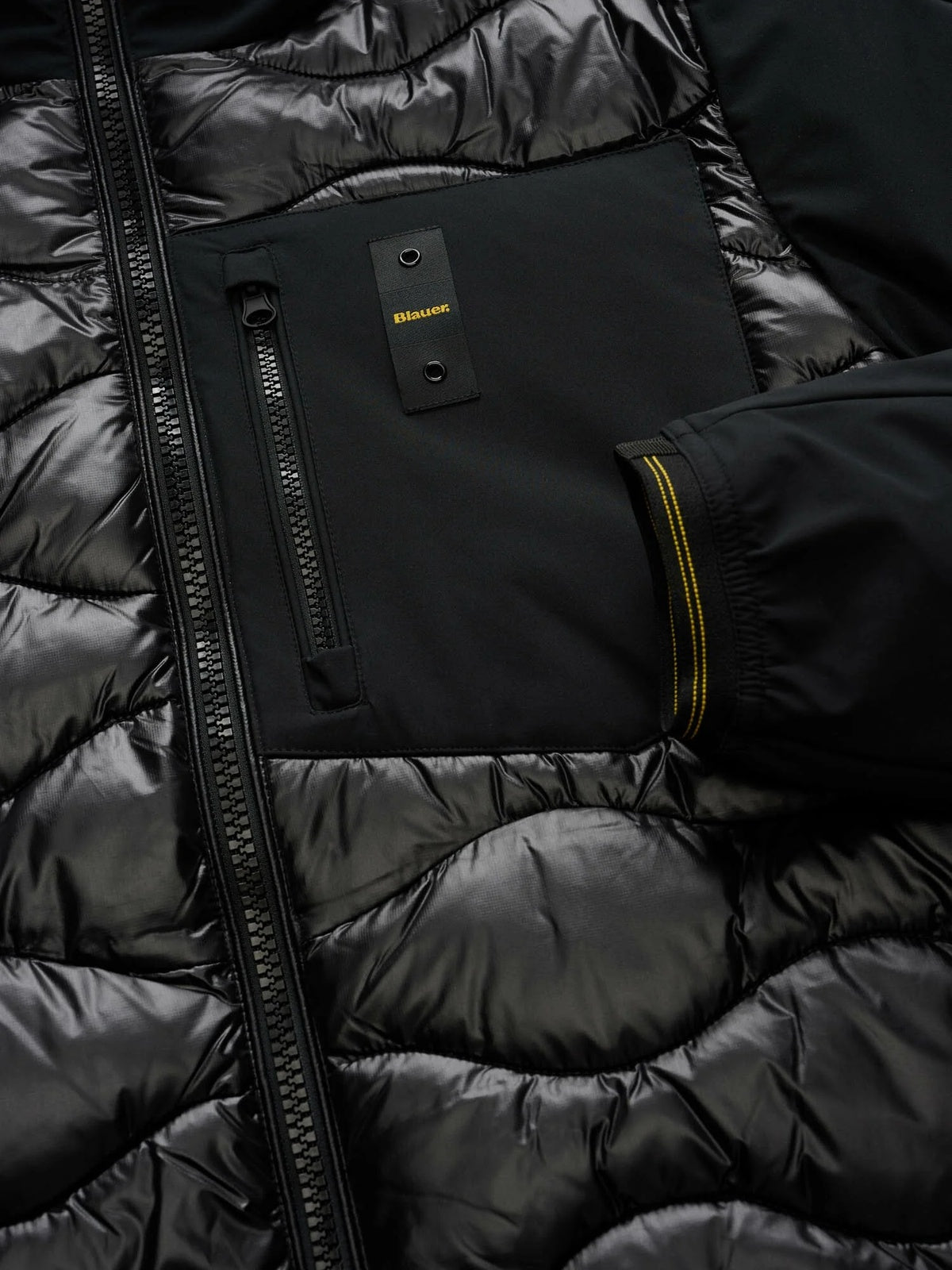 26WBLUC08068 006355/999 BLAUER