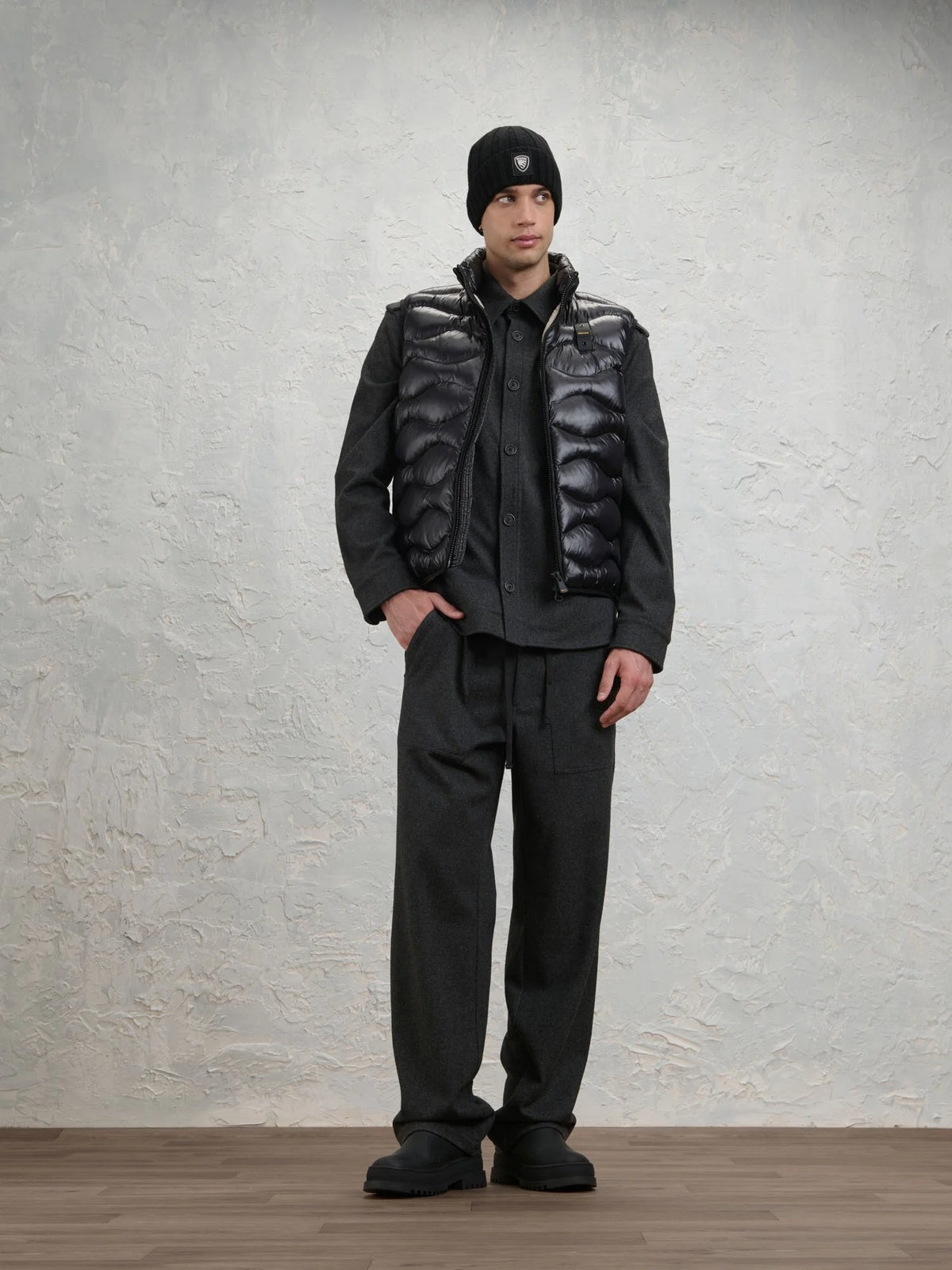 26WBLUX02055 005958/999EI BLAUER