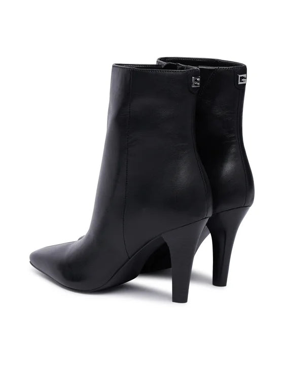 FLTRFFLEA10/BLACK GUESS