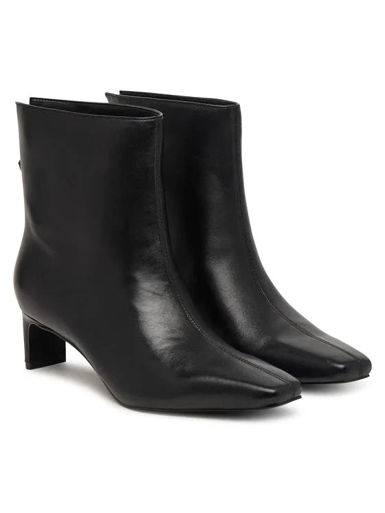 FLTSIRLEA10/BLACK GUESS