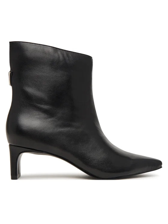 FLTSIRLEA10/BLACK GUESS