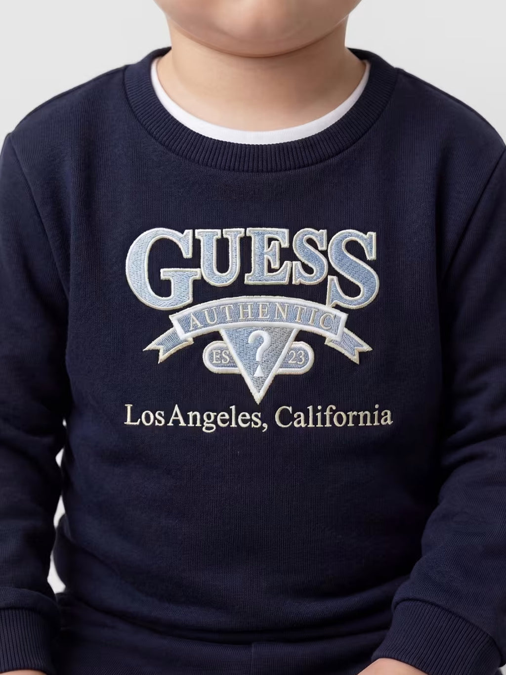N6YG04K4080/G7V2 GUESS