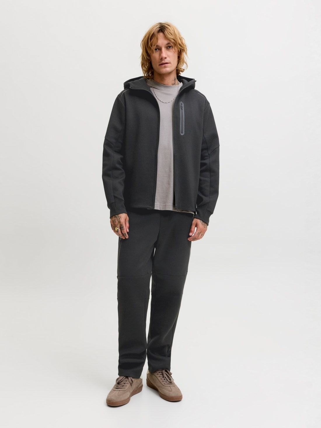 12302913/Black JACK AND JONES