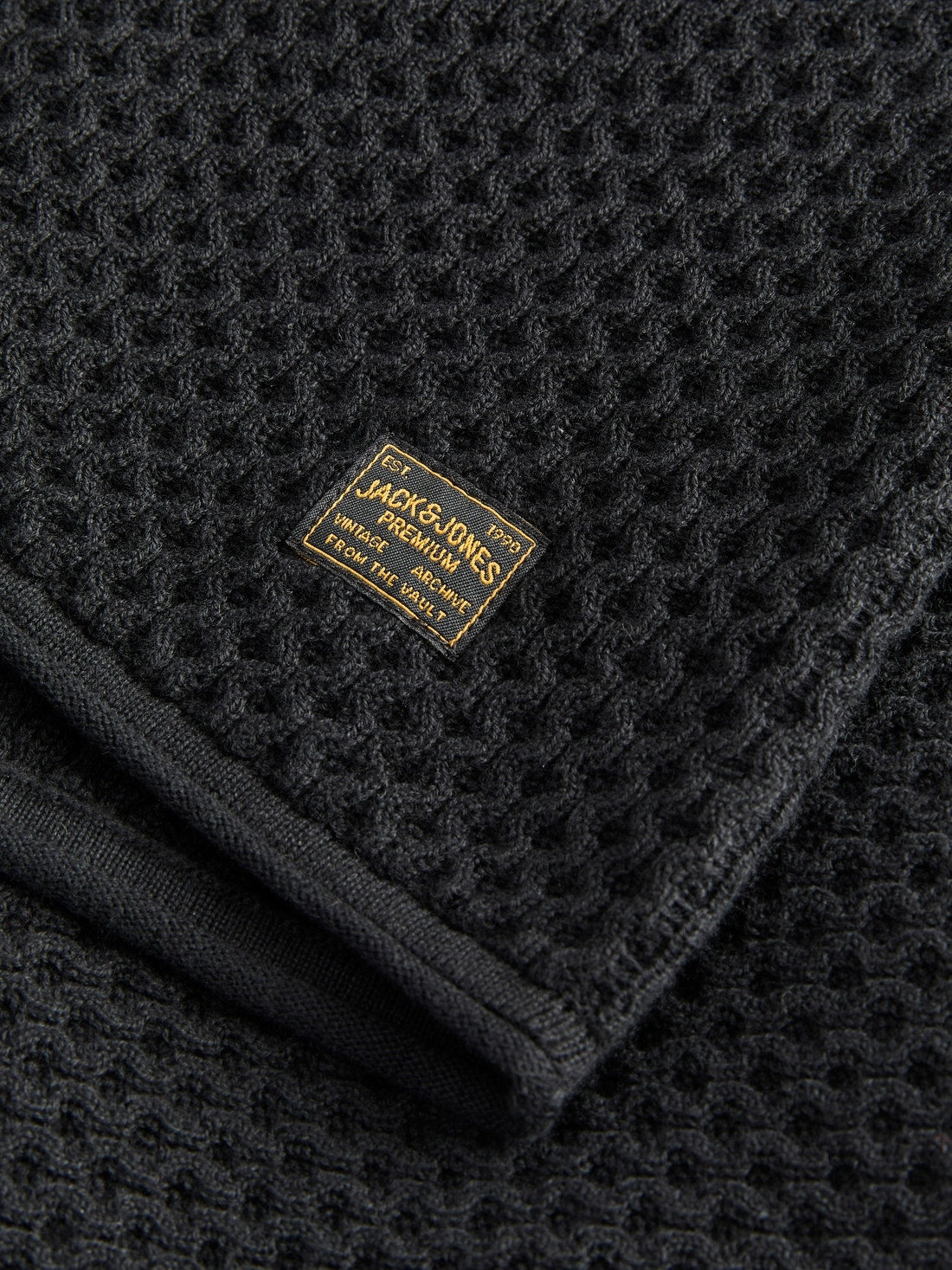 12304253/Black JACK AND JONES