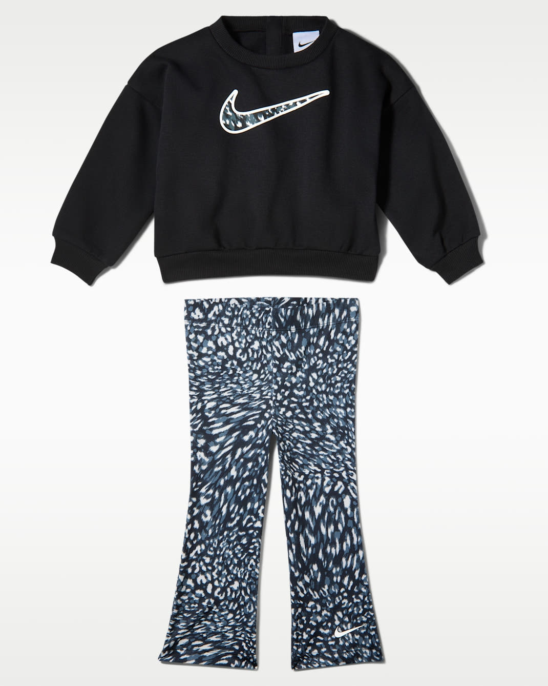 16P168/023 NIKE