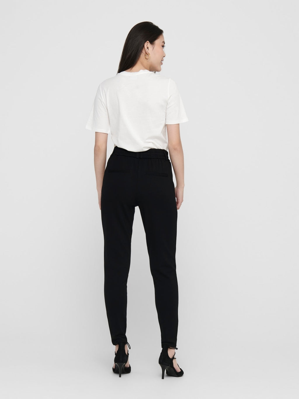 15115847/Black ONLY