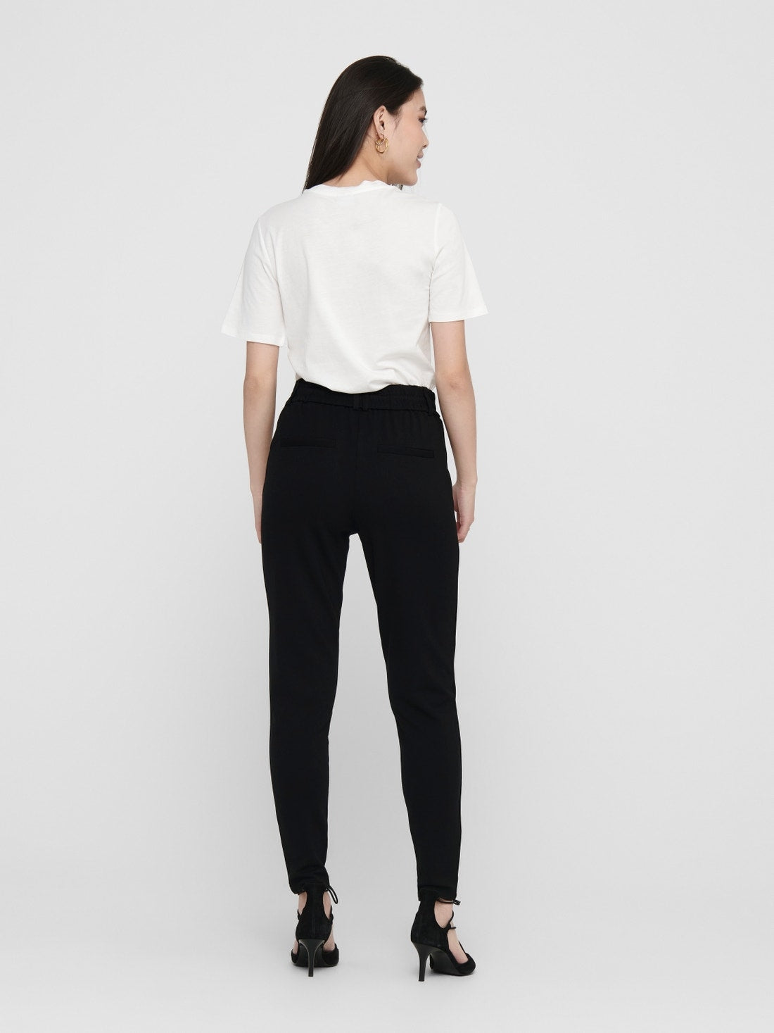 15115847/Black ONLY