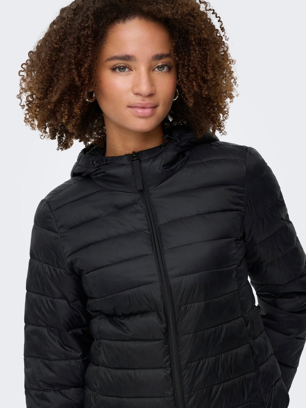 15352020/Black ONLY