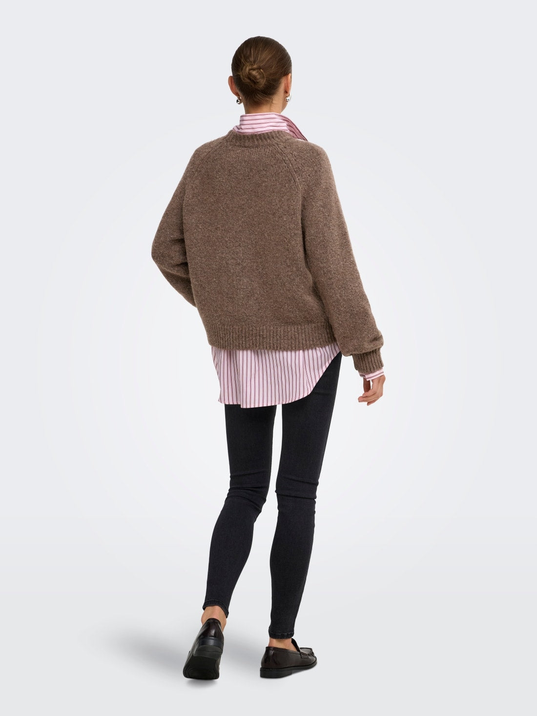 15378442/Walnut ONLY